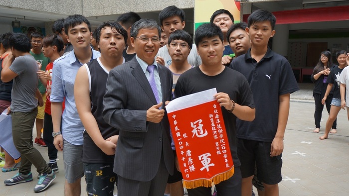 104學年度 新生盃拔河賽(104.09.30-104.10.08)圖片